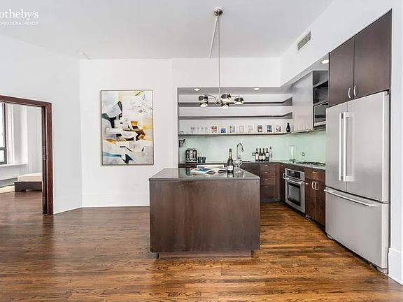 3rd image of 50 Pine St APT 9N
