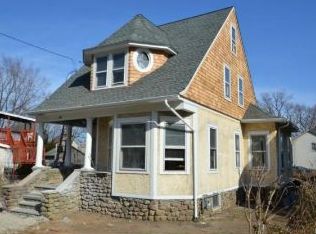 60 Meadow St, Norwalk, CT 06854