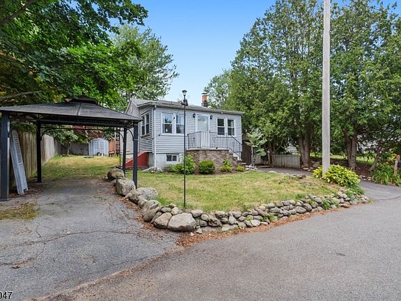 4th image of 1 Highland Ave
