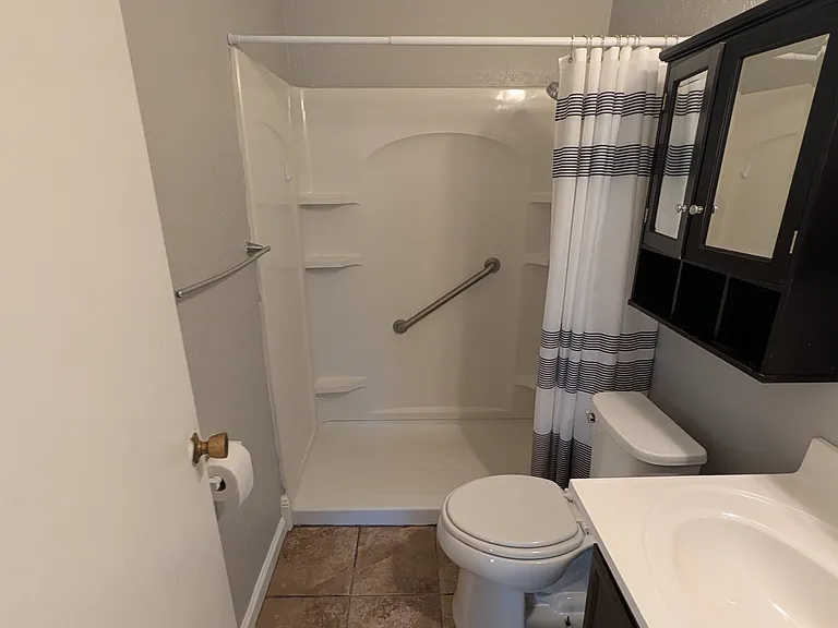 3401 NW Williams Ave — Photo 10