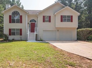214 Knob Hill Dr, Locust Grove, GA 30248