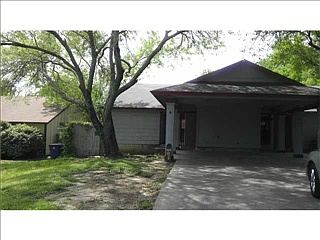 1st image of 9604 Point Vista Pl