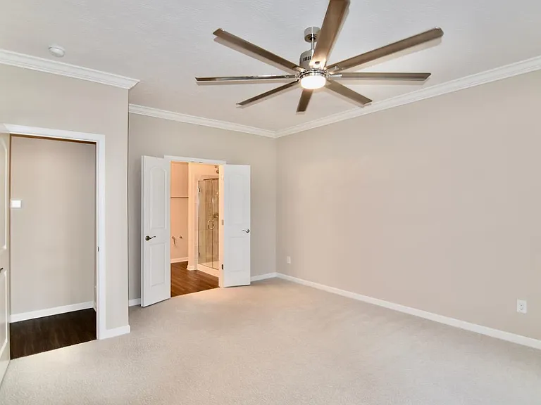 164 Broadmoore Blvd — Photo 14