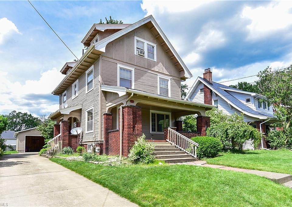 1st image of 402 E Broadway Ave