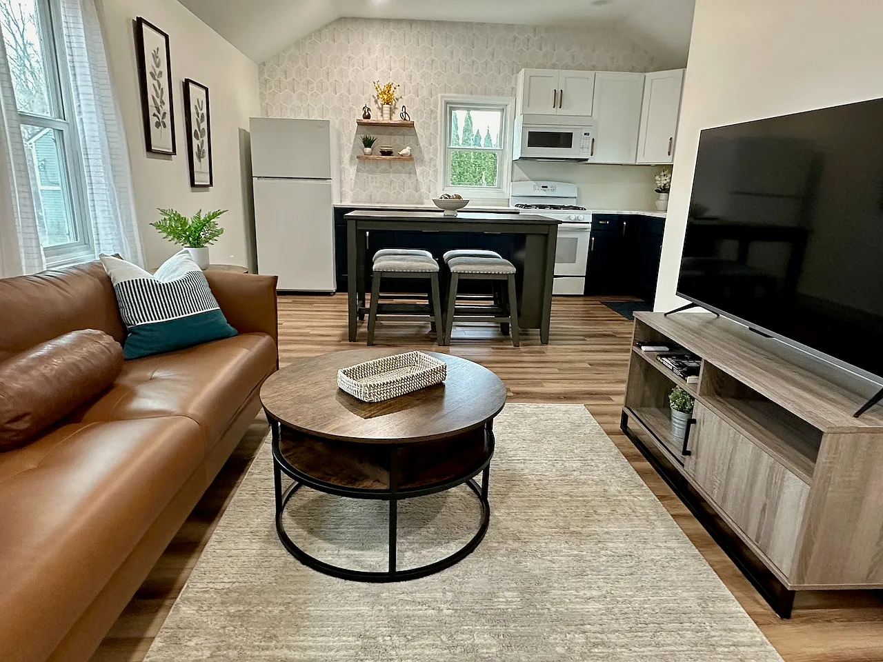 1 bed, 600 sqft, $2,150 — Photo 3