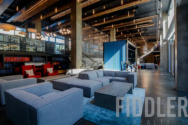 Rented by The KCI Group | media 30