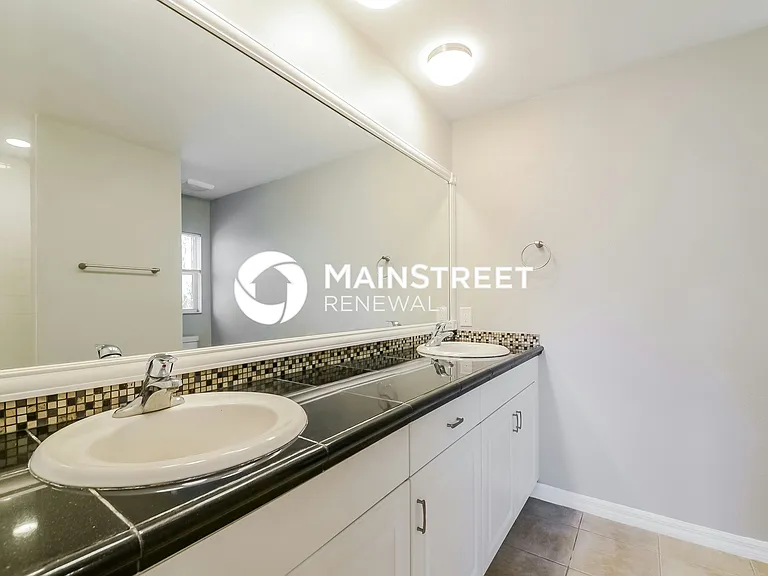 Main Bathroom