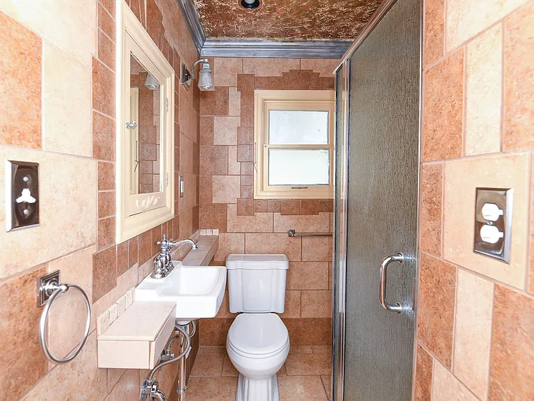 2225 SW Idaho St — Photo 12