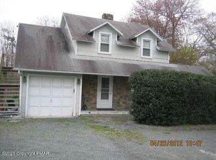 1004 Route 390, Cresco, PA 18326