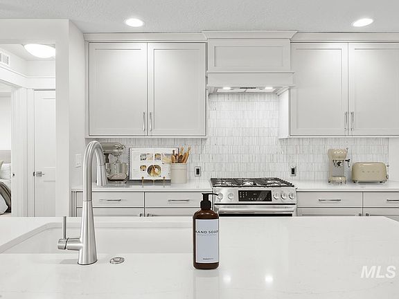 5th image of 7143 S Cascabel Ln