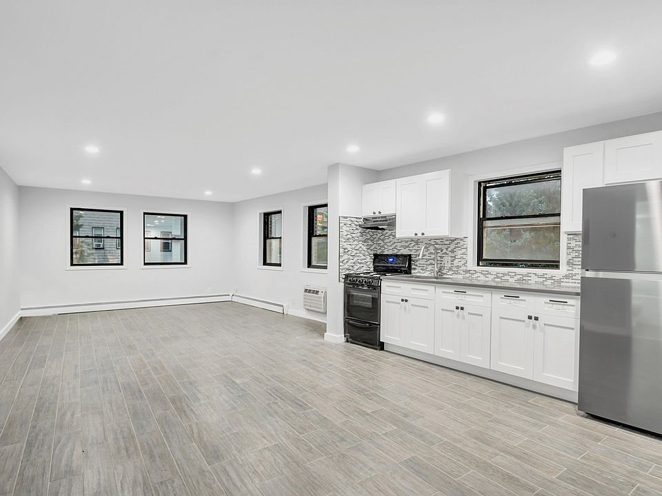 1st image of 349 Prospect Ave #2