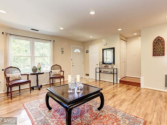 3rd image of 18644 Winding Creek Pl