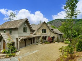 809 Flagstone Rd, Cashiers, NC 28717