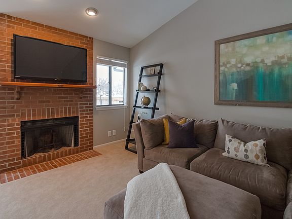 2nd image of 8037 Wildwood Ln #4-4B