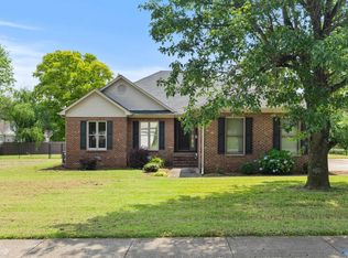 119 Amethyst Dr, Huntsville, AL 35810