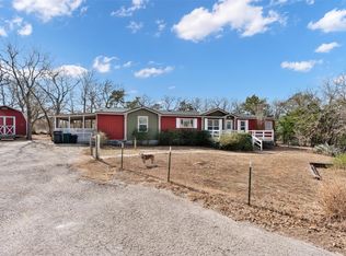 243 Texas Oak Dr, Cedar Creek, TX 78612