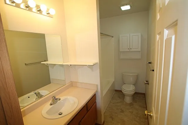 523 W Shore Dr; 525 Dr #527 — Photo 10