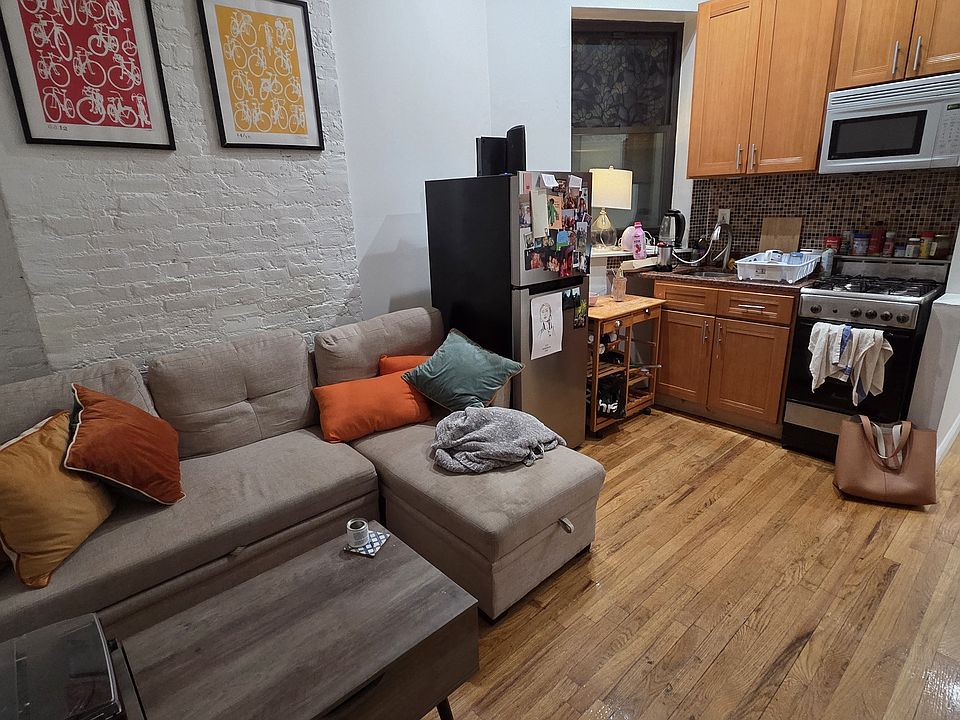 1st image of 611 E 11th St #6E