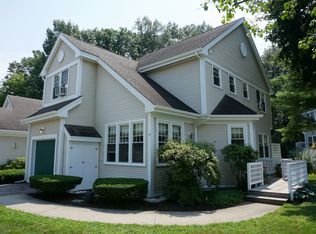 14 Arbor Rd, South Burlington, VT 05403