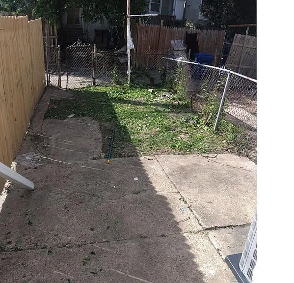 1300 Carroll St — Photo 10