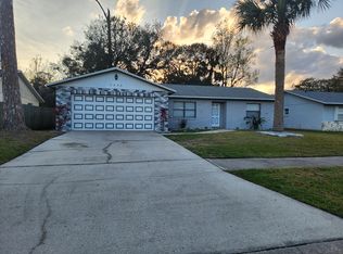 2936 Bristol Ln, South Daytona, FL 32119