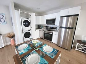 164 NE 188th St