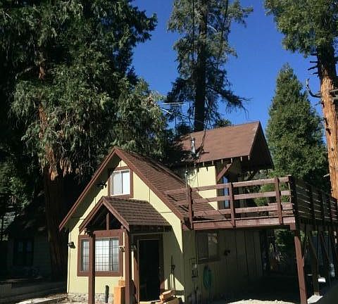 3rd image of 9514 Snowdrift Dr