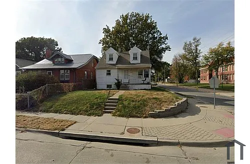 5390 N 27th Ave Photo 1