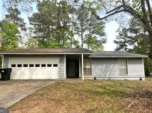 8132 Creekstone Ct, Riverdale, GA 30274