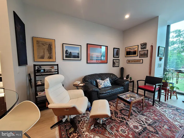 1111 Pennsylvania Ave SE #205 — Photo 6