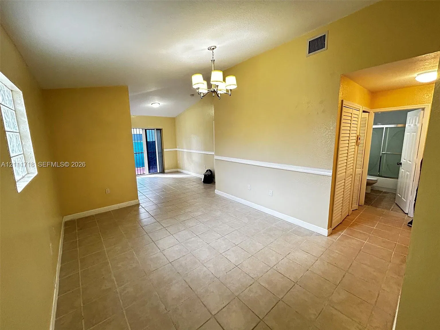 Edgewater Condo — Photo 3