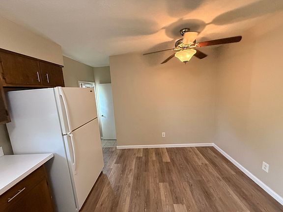 5th image of 9404 Balance Ln