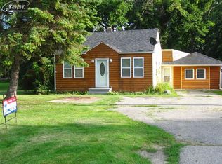 4292 Lippincott Blvd, Burton, MI 48519