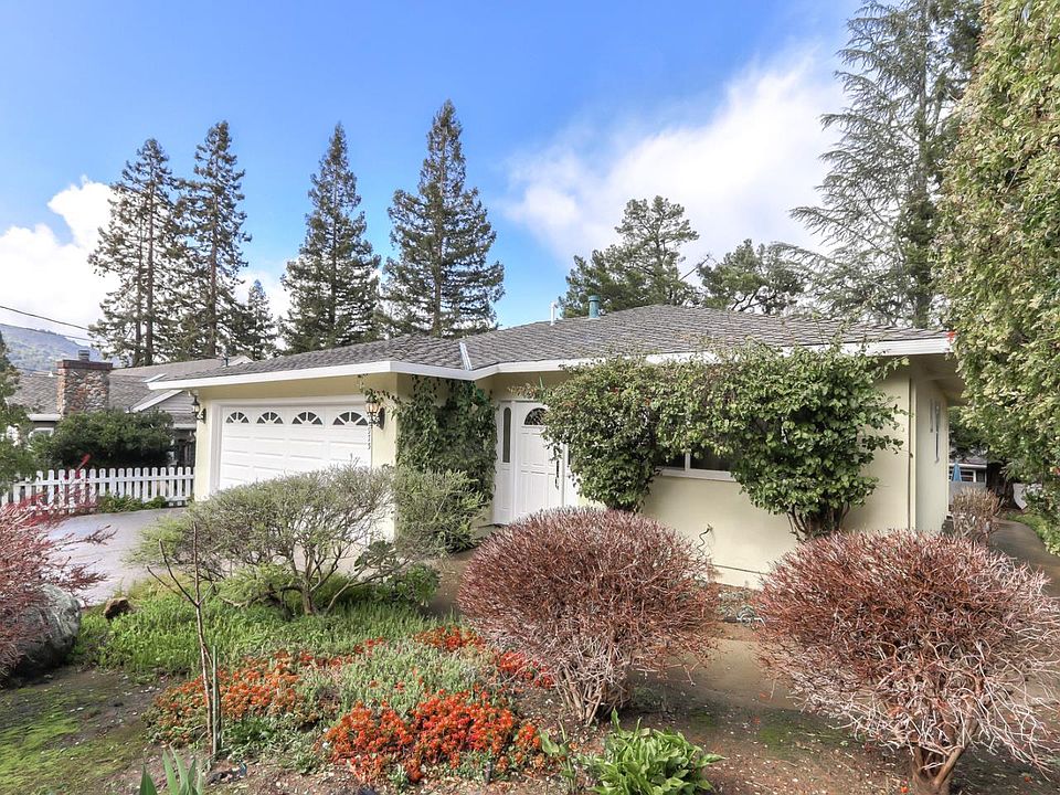 1st image of 16975 Cypress Way