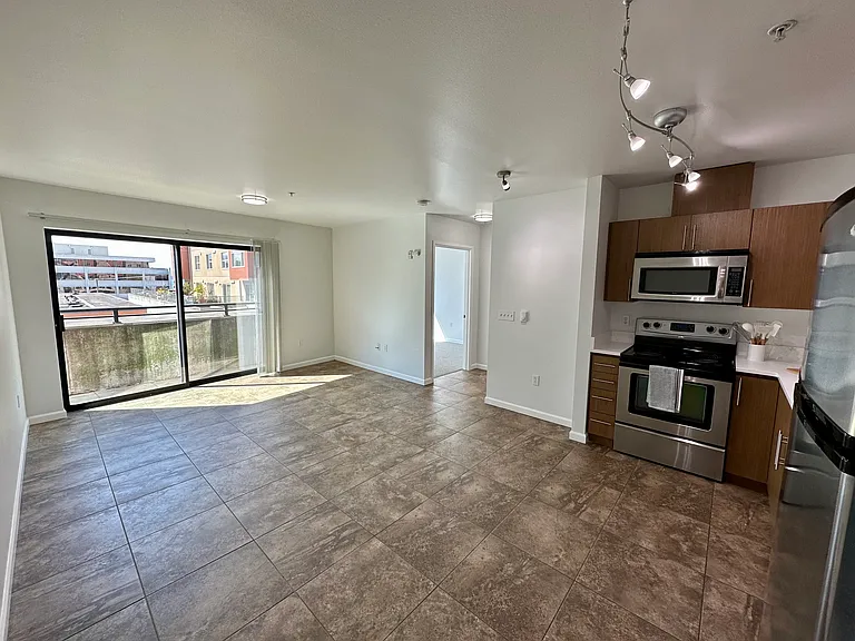 View 420 — Photo 35