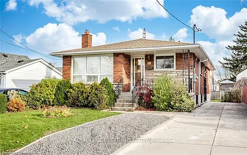 197 Craigroyston Rd #MAIN Photo 1
