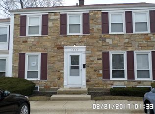 1969 Chelmsford Pl, Hoffman Estates, IL 60169