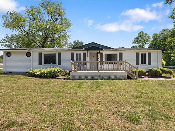 2nd image of 3163 Ambrose Rd