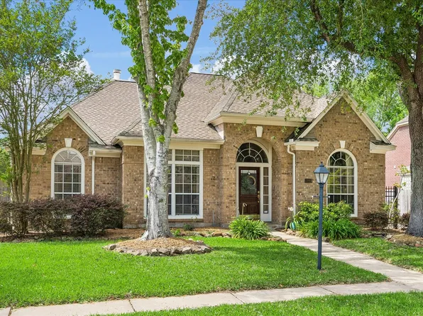 13818 Mill Garden Ct, Houston, TX 77059