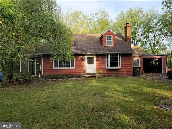 191 & 181 Pinetown Rd, Leola, PA 17540