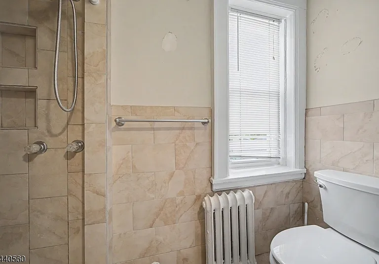 409 Main St #3F — Photo 18