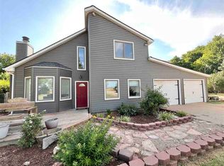 1410 S Logan Rd, Lahoma, OK 73754