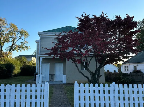 2013 Early St, Lynchburg, VA 24503
