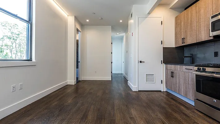 Rented by Nooklyn NYC LLC | media 37