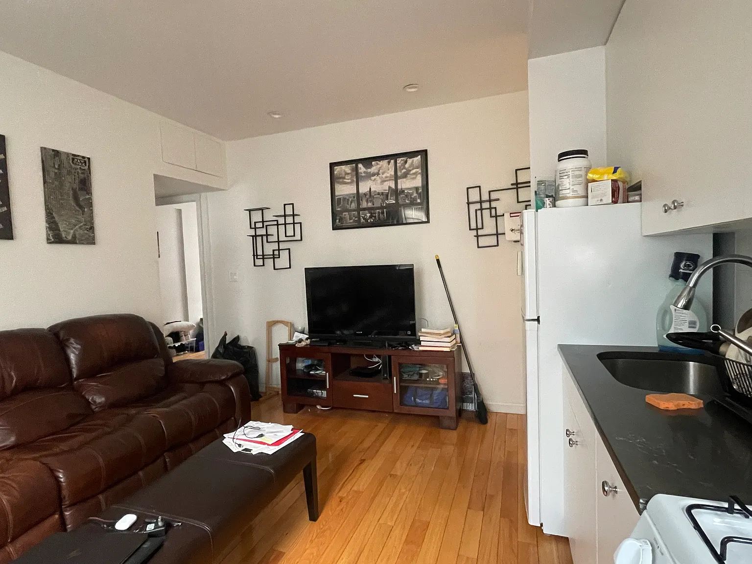 453 West 36th Street — Photo 3