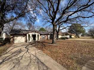 315 Linkmeadow Dr, Duncanville, TX 75137