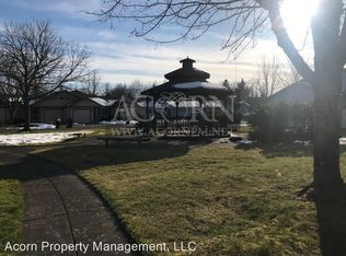 1065 N Pond Rd, Eugene, OR 97401