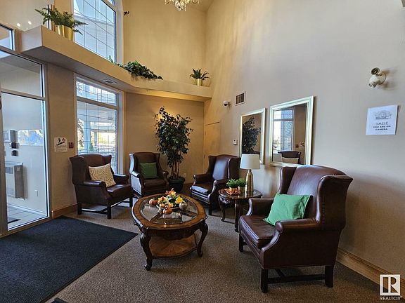 4th image of 2750 55th St NW #463