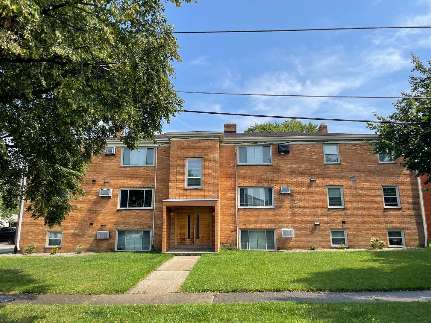 6397 Kingsdale Blvd APT 3, Parma Heights, OH 44130 | Zillow