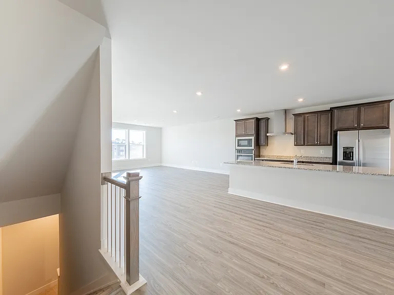 2731 Acadia Dr #B — Photo 8